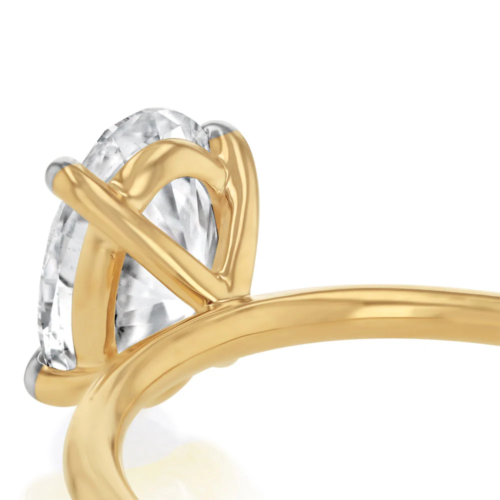 Luminesce Lab Grown 1 Carat Diamond Oval Solitaire Ring in 9ct Yellow Gold - Image 3