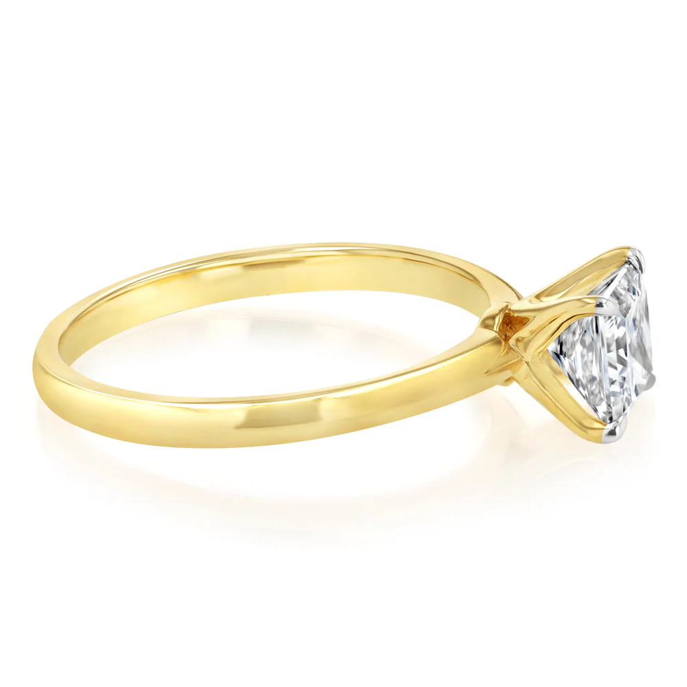 Luminesce Lab Grown 1 Carat Diamond Princess Cut Solitaire Ring in 9ct Yellow Gold - Image 2