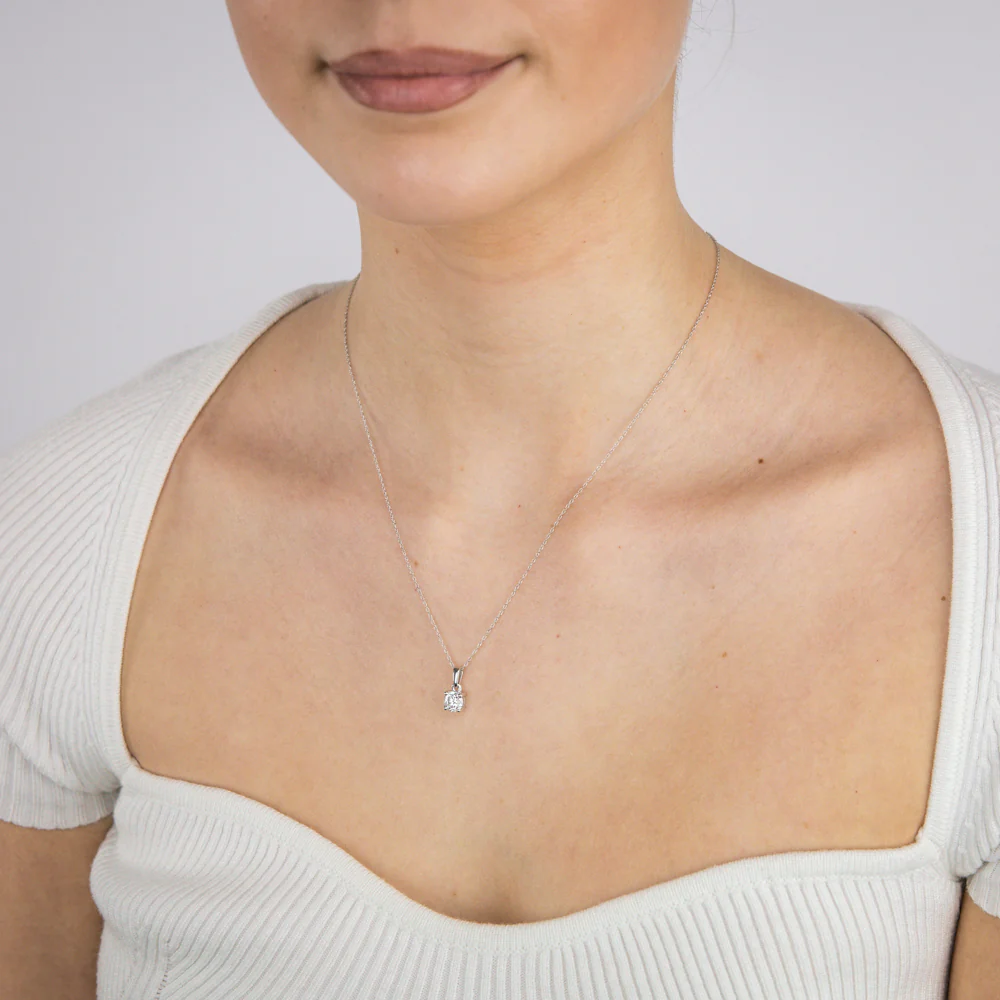 Luminesce Lab Grown 1 Carat Diamond Solitaire Pendant on 9ct White Gold Chain - Image 2