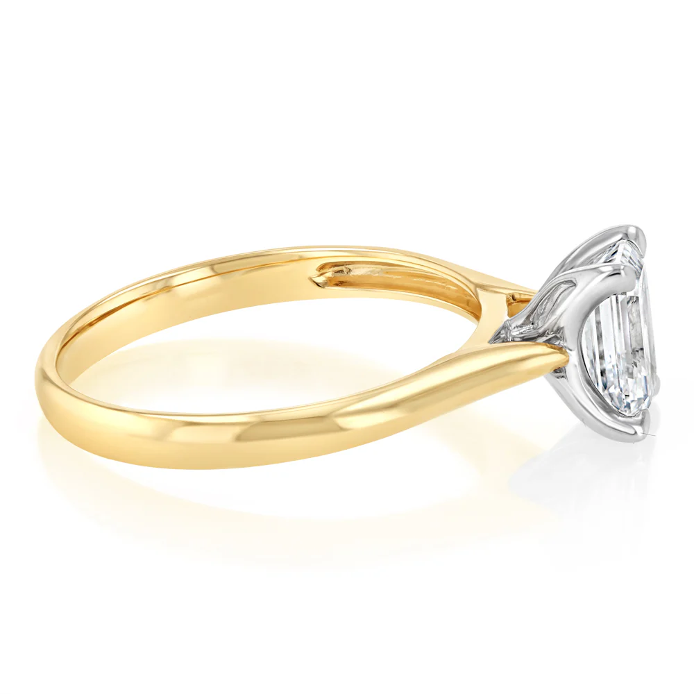 Luminesce Lab Grown 1 Carat Emerald Diamond Solitaire Ring in 9ct Yellow Gold - Image 2