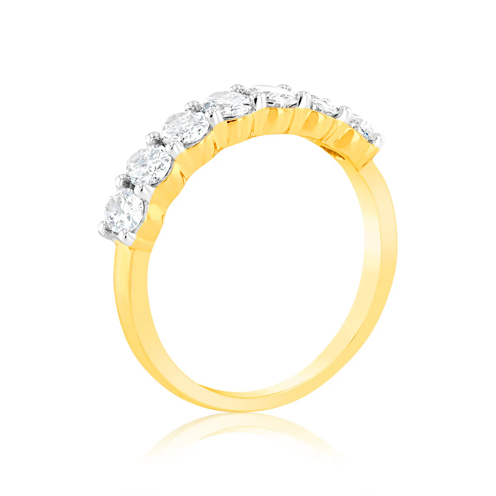 Luminesce Lab Grown 1 Carat Oval Diamond Eternity Ring in 18ct Yellow Gold - Image 3