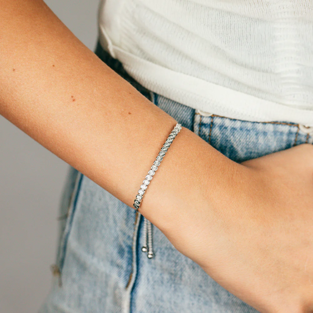 Luminesce Lab Grown 13 Diamonds Bracelet in Sterling Silver - Image 3