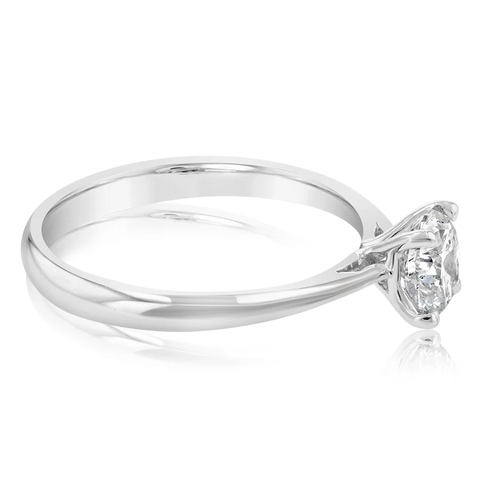 Luminesce Lab Grown 14ct White Gold 1 Carat Solitaire Ring - Image 2