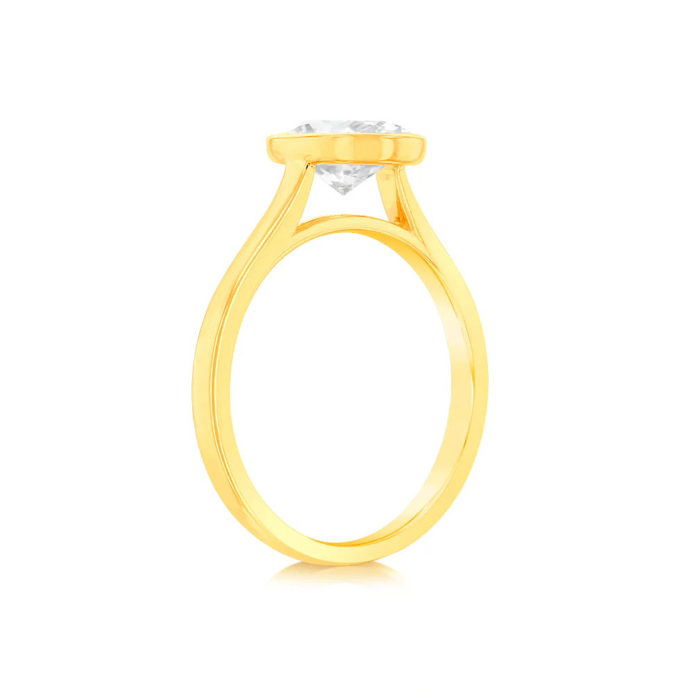 Luminesce Lab Grown 14ct Yellow Gold 1.5Carat Oval Cut Diamond Ring in Bezel Set - Image 3