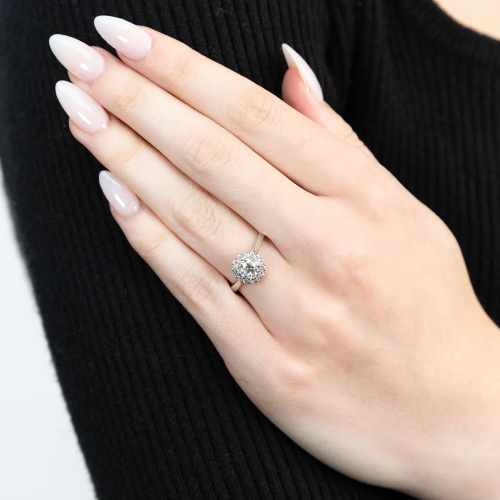 Luminesce Lab Grown 18ct White Gold 1 Carat Diamond Halo Ring - Image 2