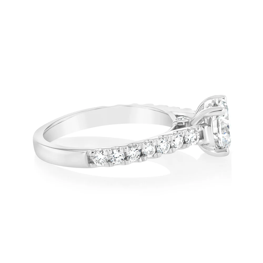 Luminesce Lab Grown 18ct White Gold 2 Carat TW 1.5 Carat Certified Diamond Ring - Image 2