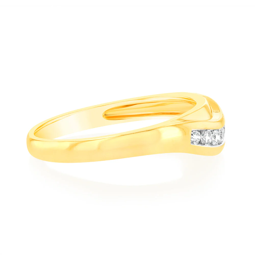 Luminesce Lab Grown 18ct Yellow Gold 1/6 Carat Diamond Ring - Image 2