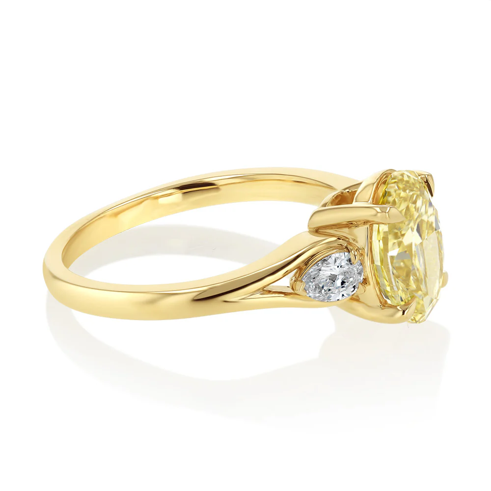 Luminesce Lab Grown 2.30 Carats Diamond Ring with 2 Carats Yellow Oval Centre Diamond in 9ct Yellow Gold - Image 2