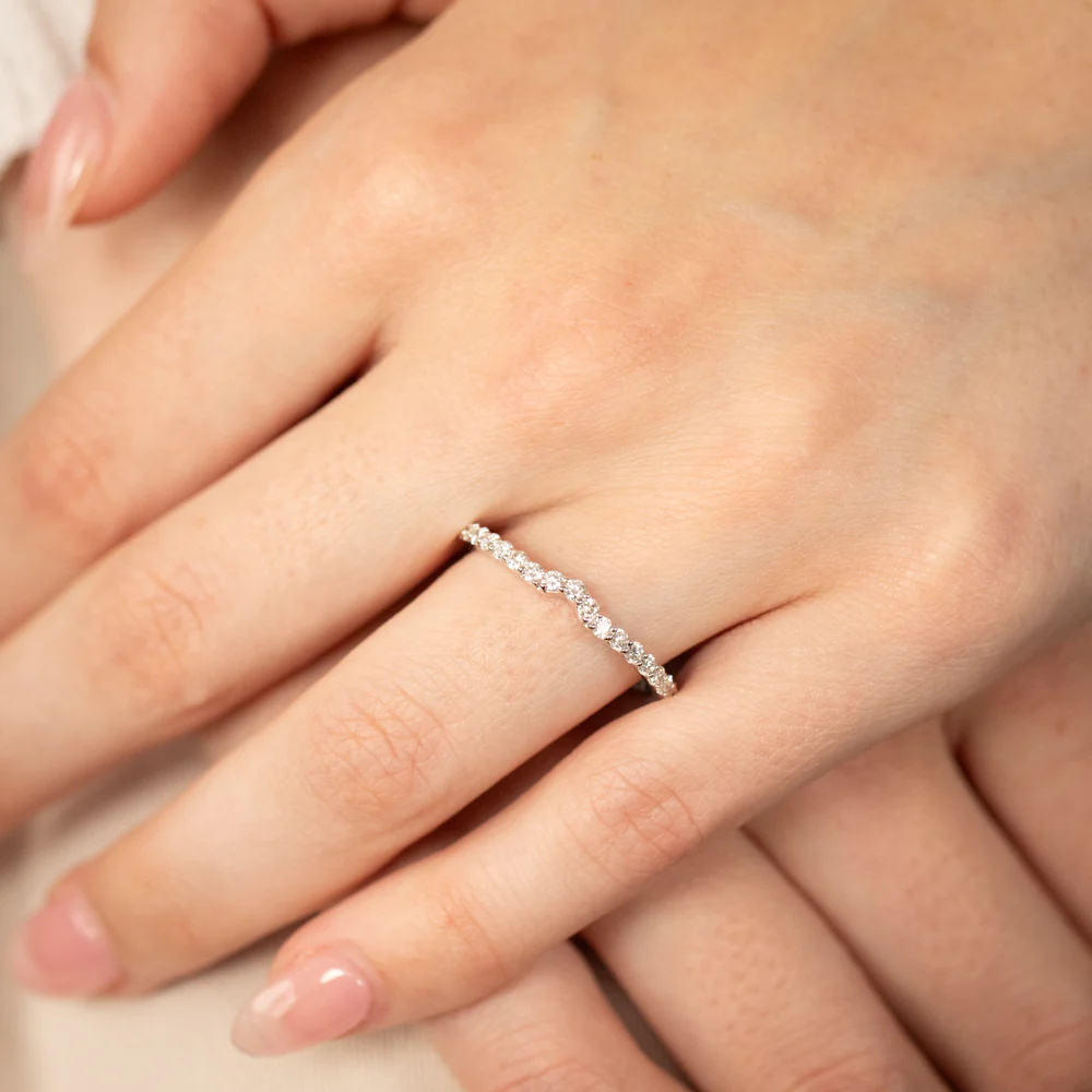 Luminesce Lab Grown 2/5 Carat Diamond Eternity Curve in 18ct White Gold - Image 2