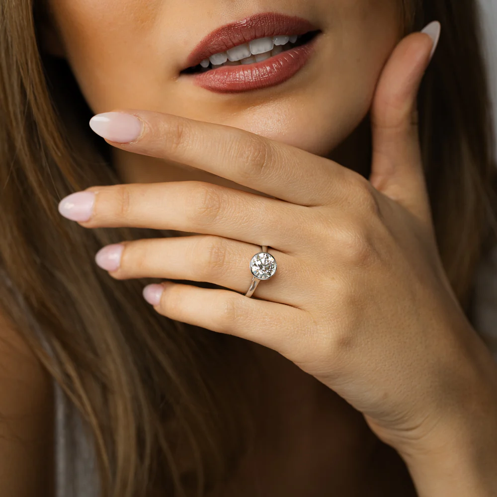 Luminesce Lab Grown 2 Carat Diamond Bezel Solitaire Ring in Sterling Silver - Image 3