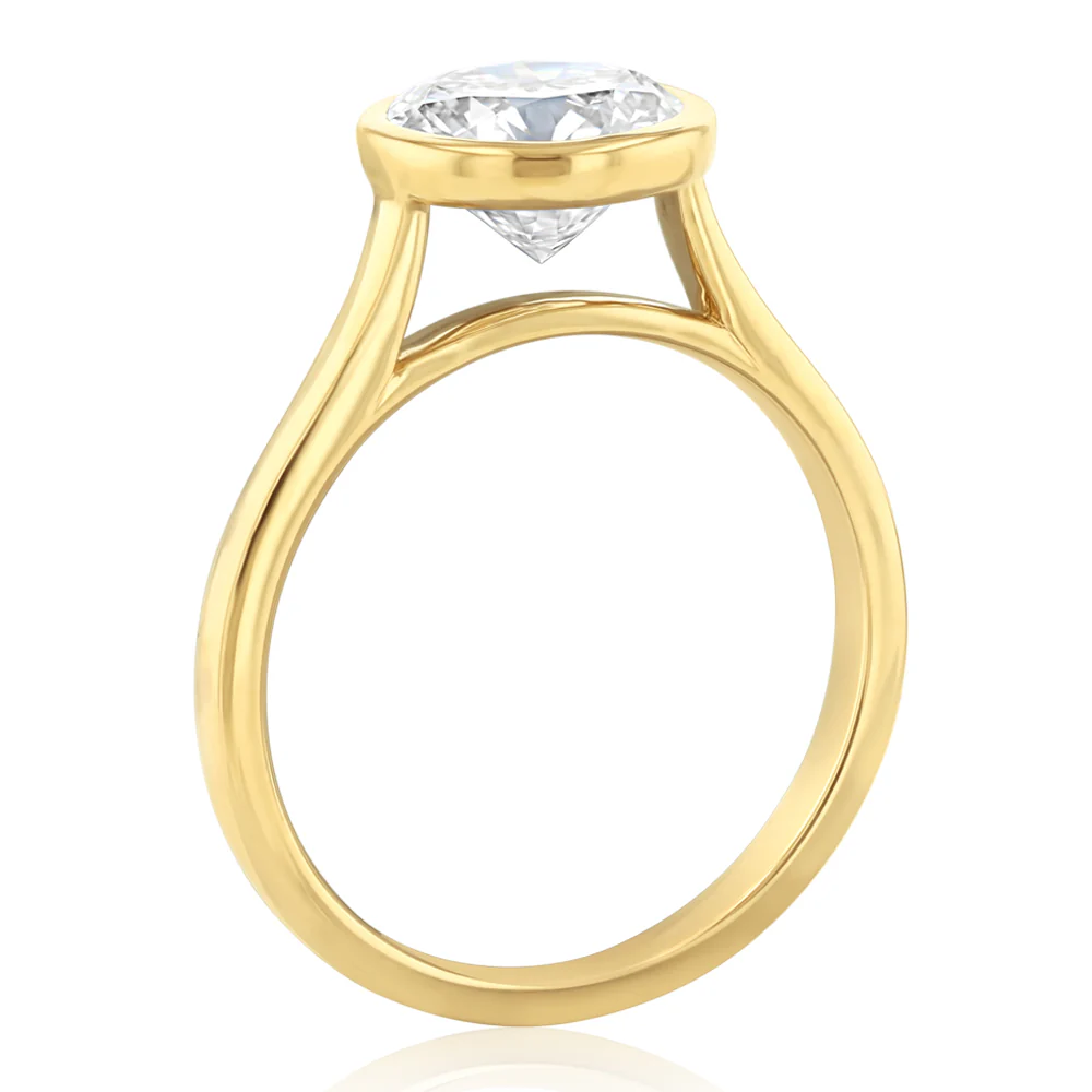Luminesce Lab Grown 2 Carat Diamond Solitaire Bezel Ring in 14ct Yellow Gold - Image 3