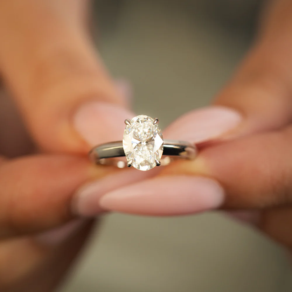 Luminesce Lab Grown 2 Carats Diamond Oval Solitaire Ring in Platinum - Image 4