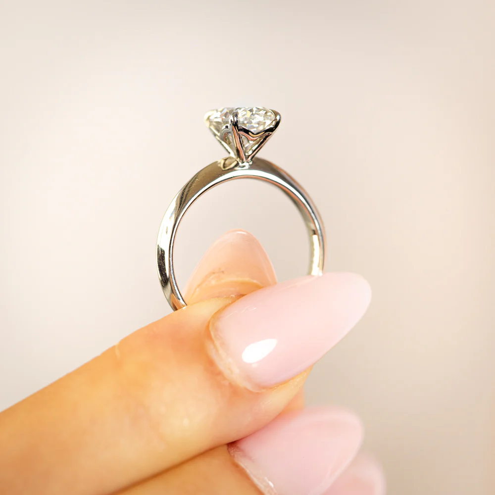 Luminesce Lab Grown 2 Carats Diamond Oval Solitaire Ring in Platinum - Image 5