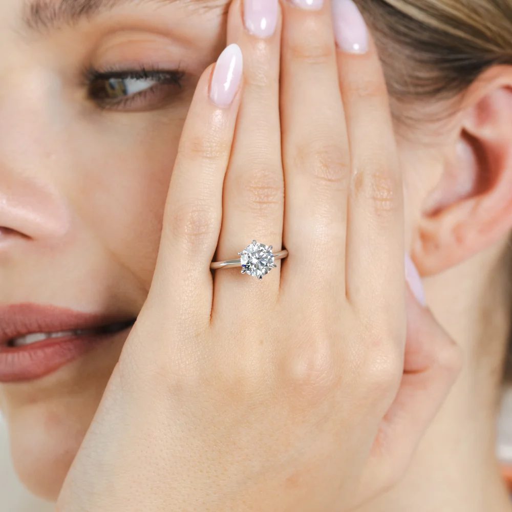Luminesce Lab Grown 2 Carats Diamond Solitaire Ring in 9ct White Gold - Image 3
