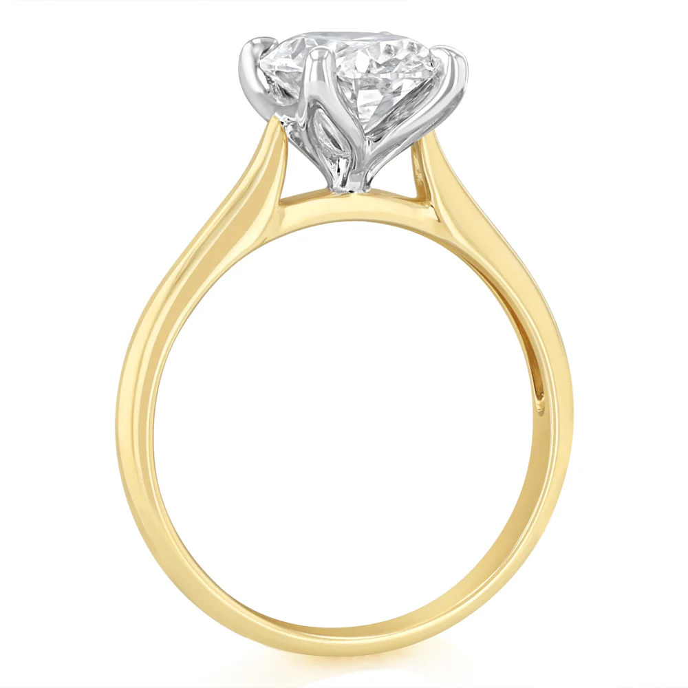 Luminesce Lab Grown 2 Carats Oval Diamond Solitaire Ring in 9ct Yellow Gold - Image 3