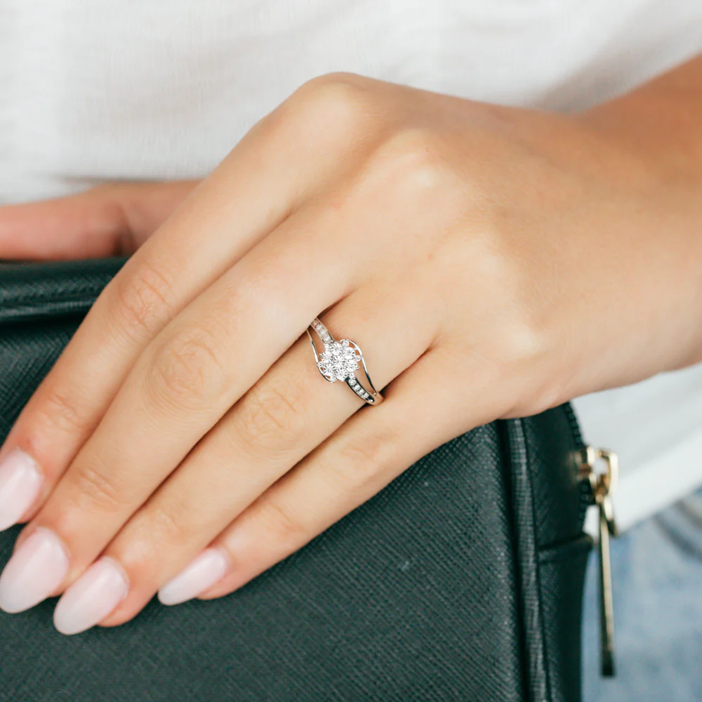 Luminesce Lab Grown 21 Diamond Disc Dress Ring in Sterling Silver - Image 4