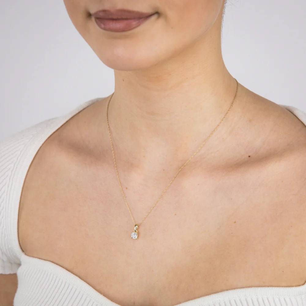 Luminesce Lab Grown 3/4 Carat Diamond Solitaire Pendant on 9ct Yellow Gold Adjustable Chain - Image 2