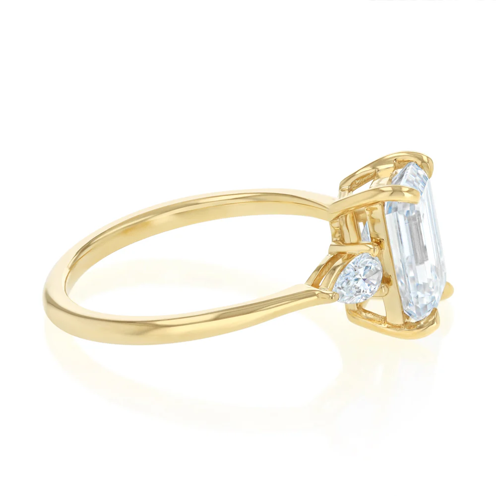 Luminesce Lab Grown 3.40 Carat Diamond Ring in 9ct Yellow Gold - Image 2