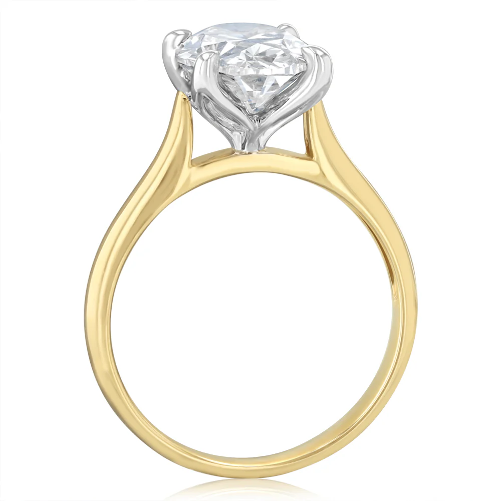 Luminesce Lab Grown 3 Carats Oval Diamond Solitaire Ring in 9ct Yellow Gold - Image 3