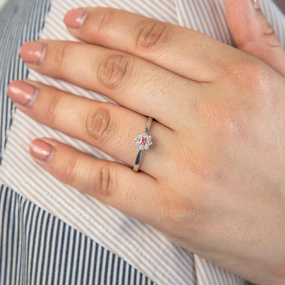 Luminesce Lab Grown 9ct White Gold 1/4 Carat Pink & White Diamond Ring - Image 3