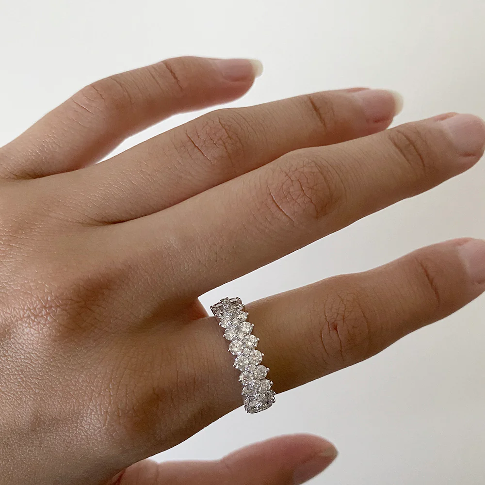 Luminesce Lab Grown 9ct White Gold 1.50 Carat Diamond Dress Ring with 32 Diamonds - Image 3