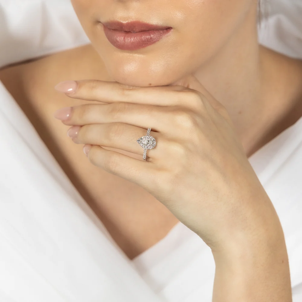 Luminesce Lab Grown 9ct White Gold 1 Carat Diamond Halo Solitaire Ring with Pear Centre Diamond - Image 4