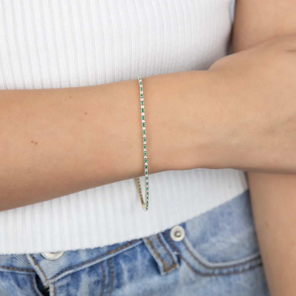 Luminesce Lab Grown 9ct Yellow Gold 0.65 Carat Diamonds + Created Emerald Bracelet - Image 3