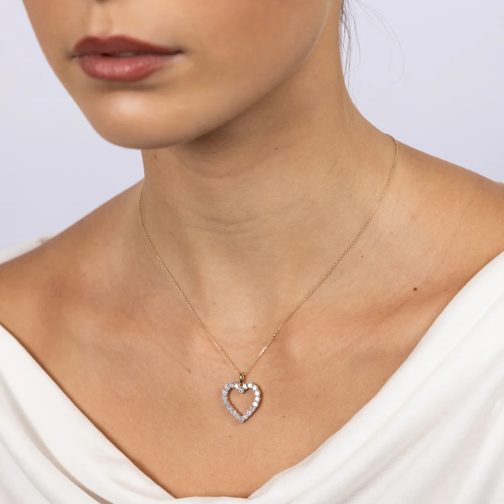 Luminesce Lab Grown 9ct Yellow Gold 0.95 Carat Diamond Heart Shaped Pendant - Image 2