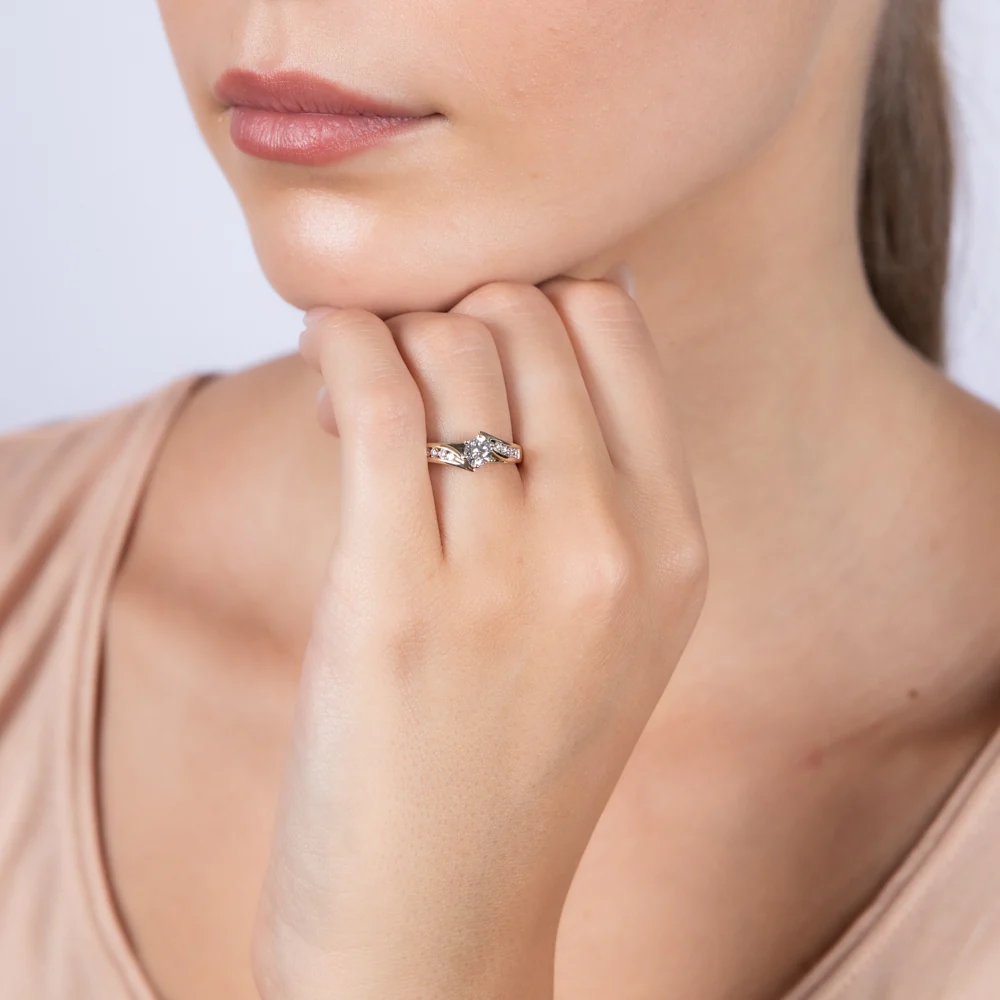 Luminesce Lab Grown 9ct Yellow Gold 1/2 Carat Diamond Ring - Image 4
