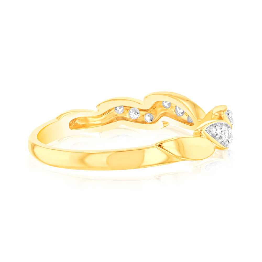 Luminesce Lab Grown 9ct Yellow Gold 1/6 Carat Dress Diamond Ring - Image 2