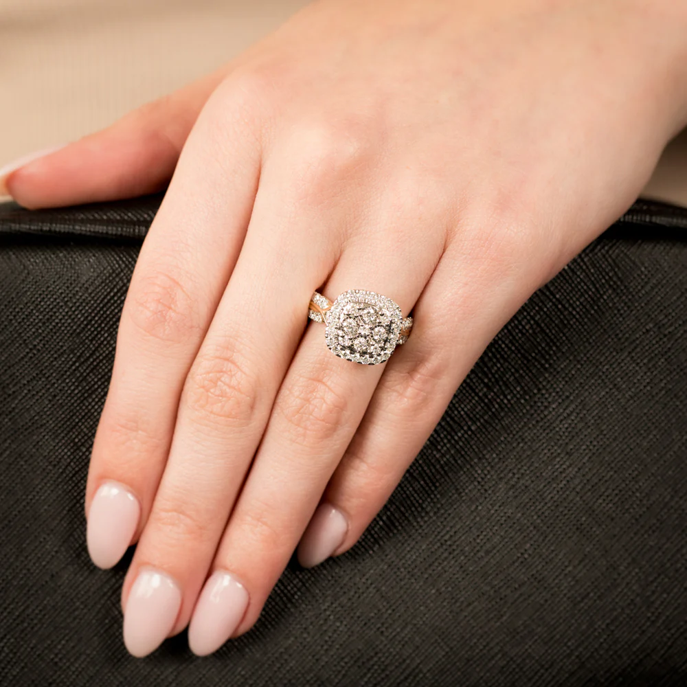 Luminesce Lab Grown 9ct Yellow Gold 1 Carat Diamond Ring - Image 5