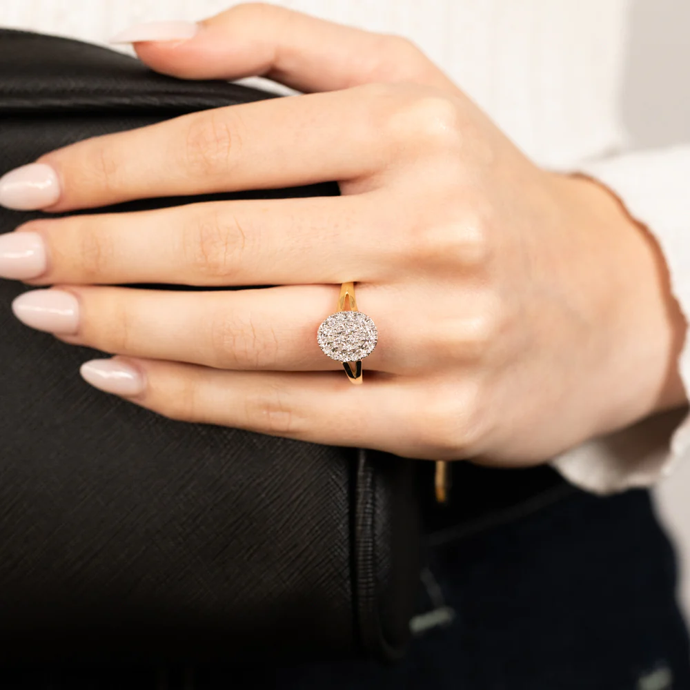 Luminesce Lab Grown 9ct Yellow Gold Diamond Cluster Ring - Image 4