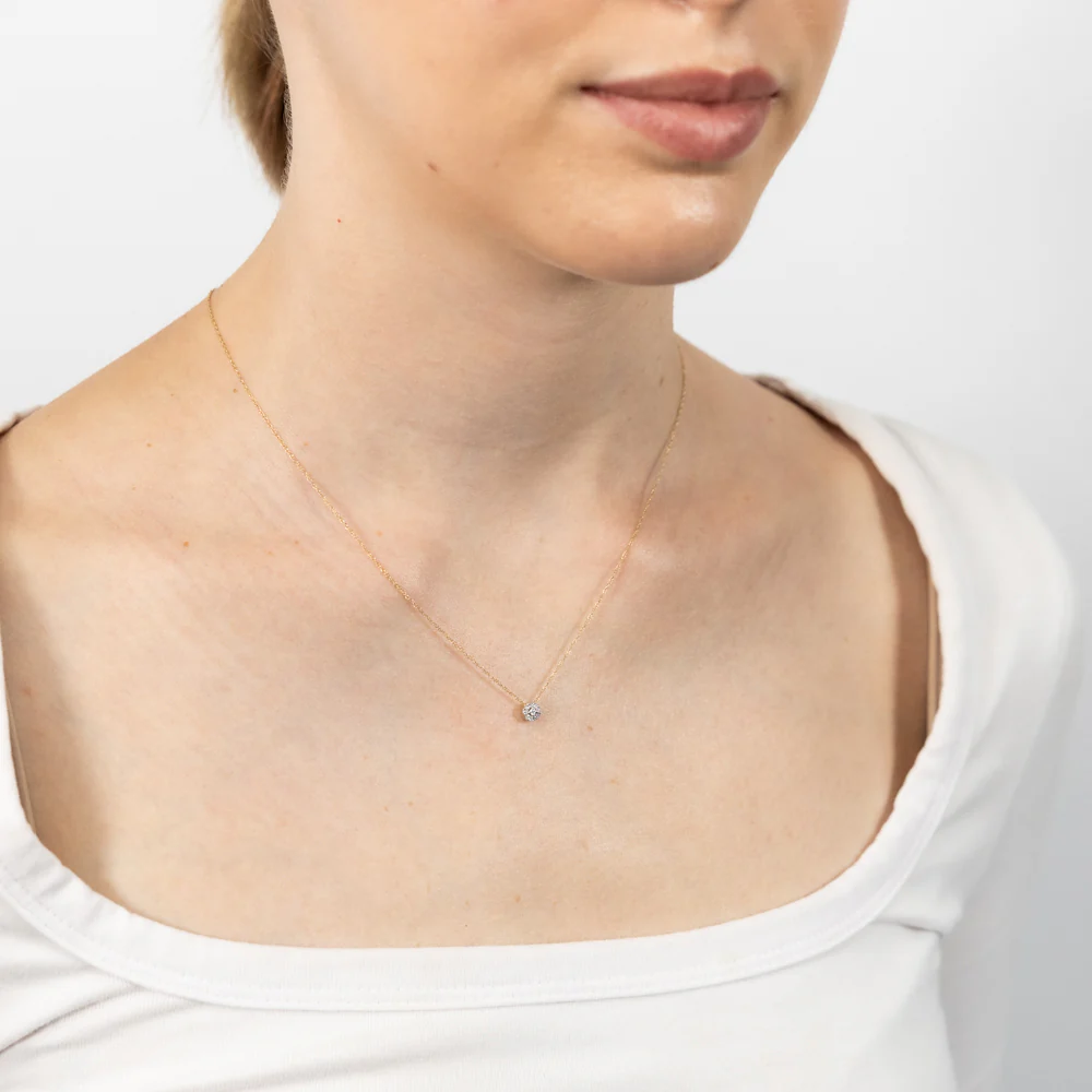Luminesce Lab Grown 9ct Yellow Gold Diamond Halo Pendant on 45cm Chain - Image 2