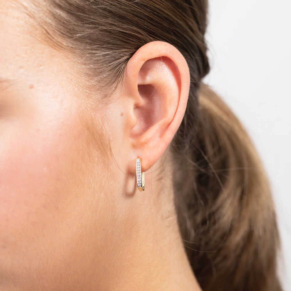 Luminesce Lab Grown 9ct Yellow Gold Hoop Earring With 20 Brillant Diamonds - Image 2