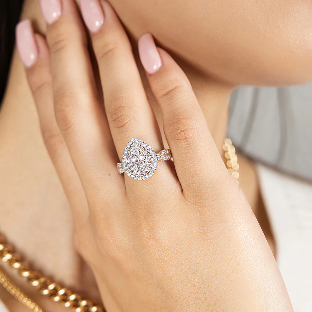 Luminesce Lab Grown 9ct Yellow Gold Pear Shaped Ring in 56 Brilliant Cut Diamonds - Image 4