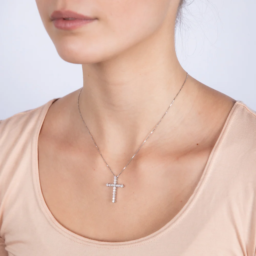 Luminesce Lab Grown Cross Pendant in 1 Carat Diamond with Silver Slider Chain - Image 2