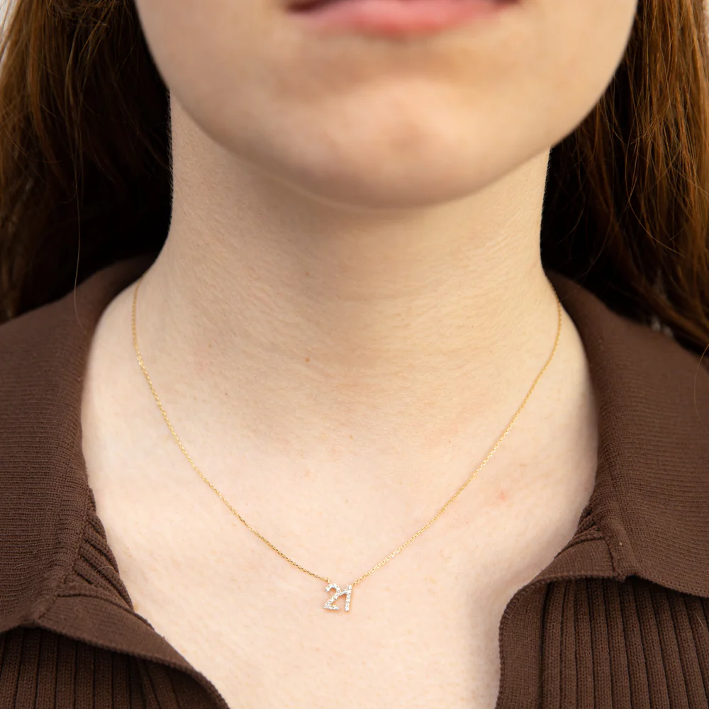 Luminesce Lab Grown Diamond 21 Pendant in 9ct Yellow Gold on Adjustable 45cm Chain - Image 2
