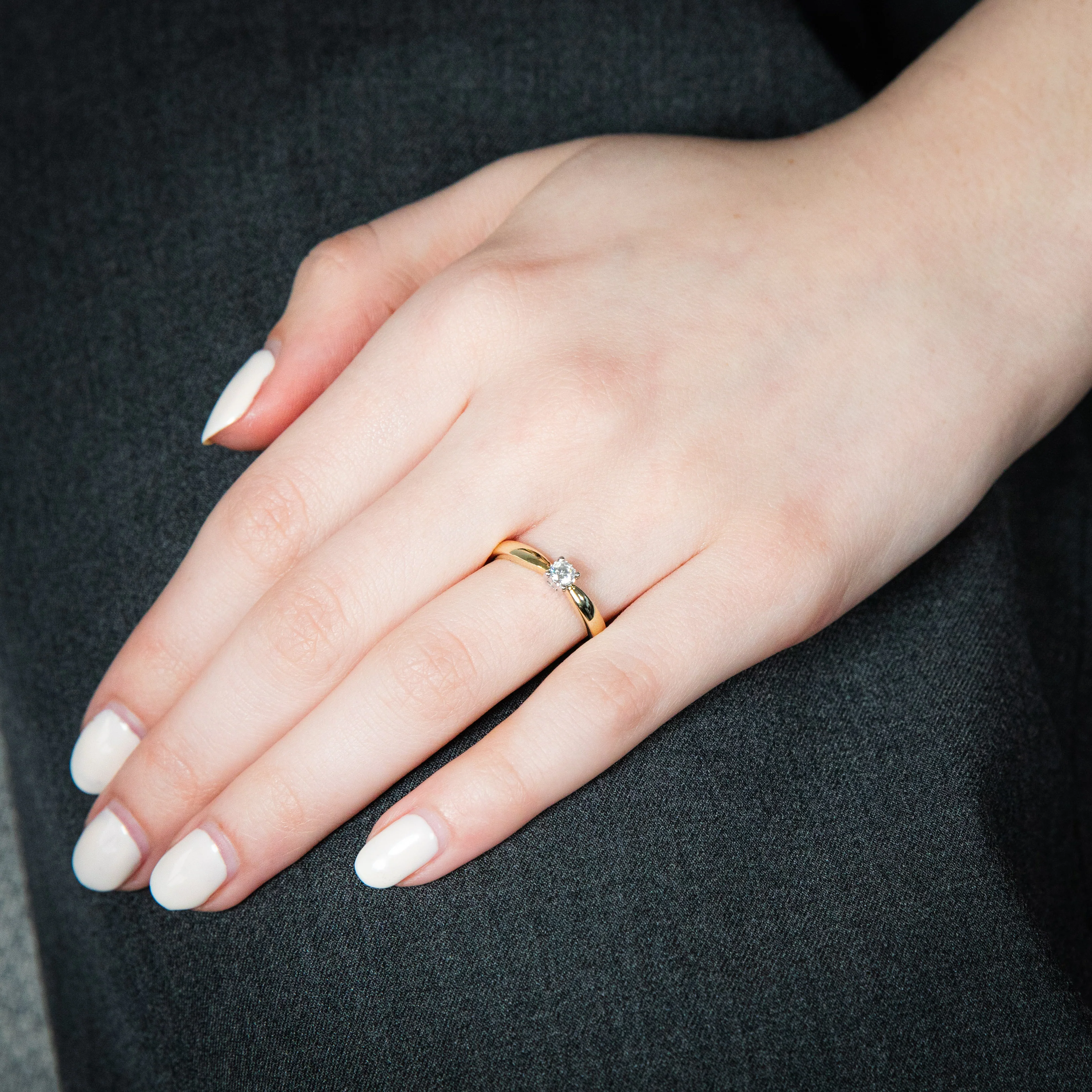 Luminesce Lab Grown Diamond 4 Claw Ring In 9ct Yellow Gold - Image 3