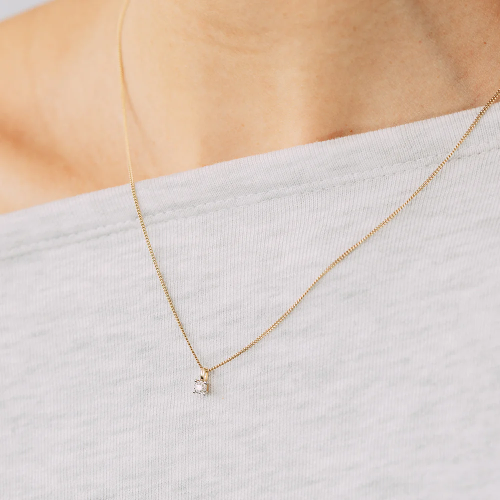Luminesce Lab Grown Diamond Solitaire Pendant in 9ct Yellow Gold - Image 2