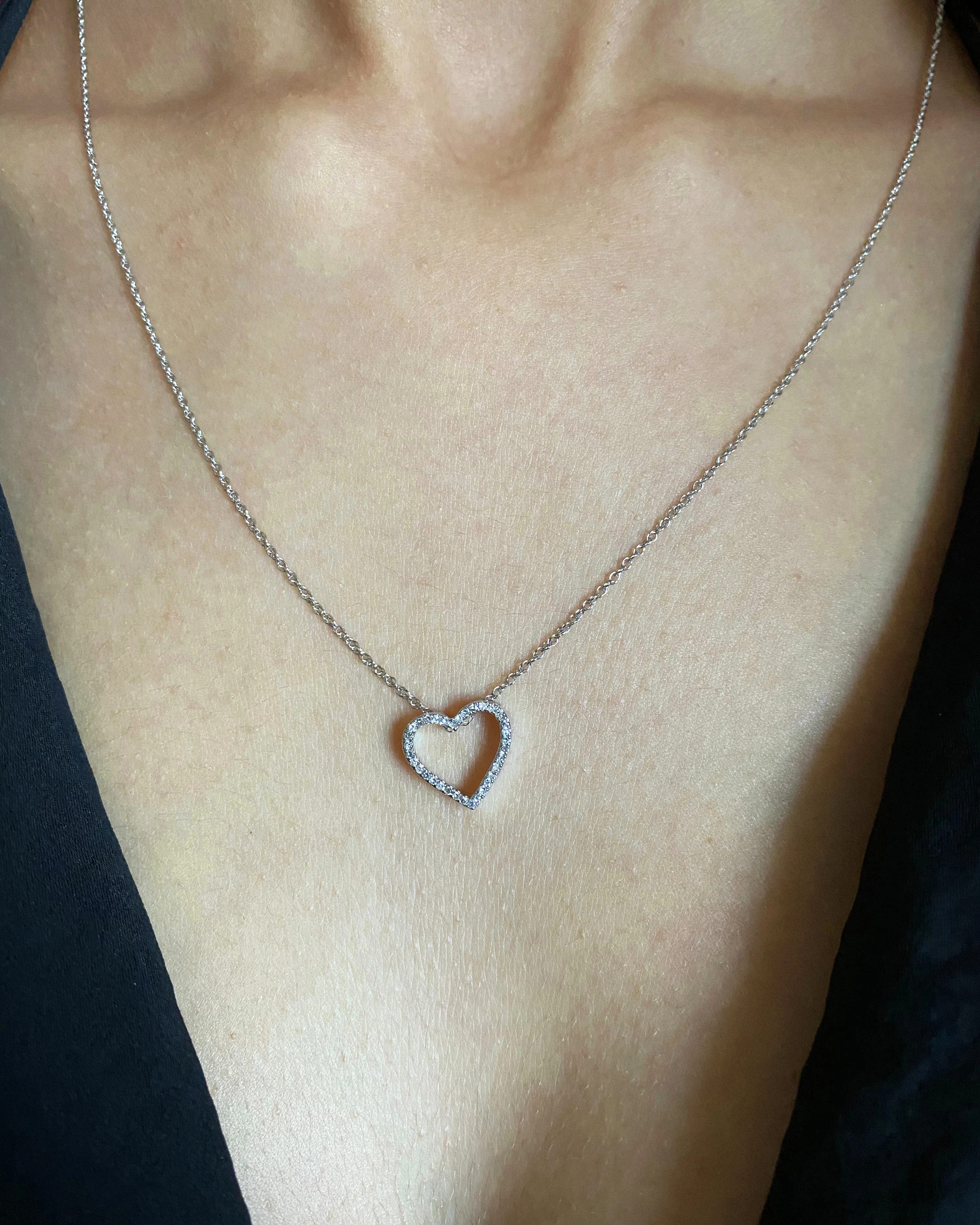 Luminesce Lab Grown Sterling Silver 0.10 Carat Diamond Heart Pendant with 34 Diamonds - Image 2
