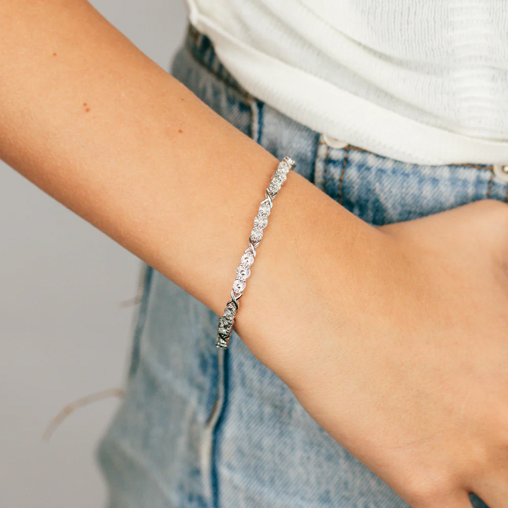 Luminesce Lab Grown Sterling Silver Tennis 0.04 Carat Diamond Bracelet - Image 3