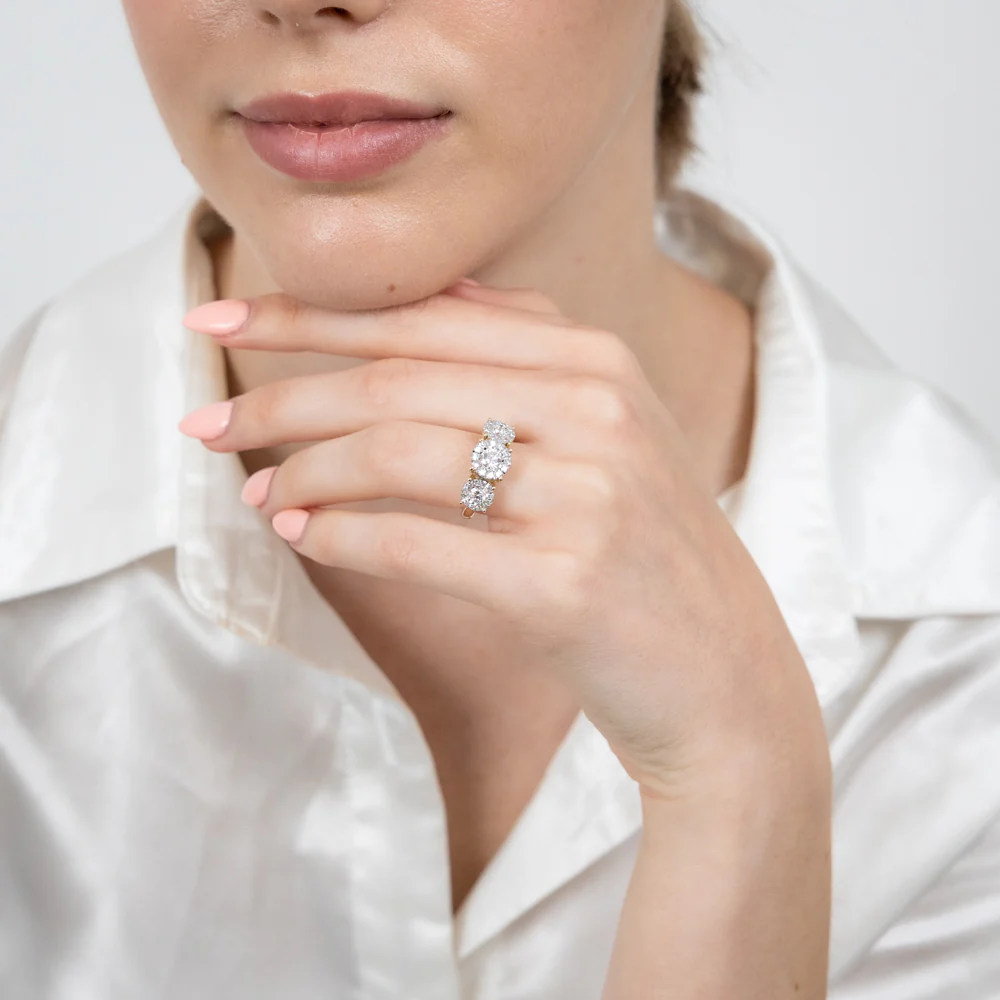 Luminesce Lab Grown Trilogy 1 Carat Diamond Ring in 9ct Yellow Gold - Image 4