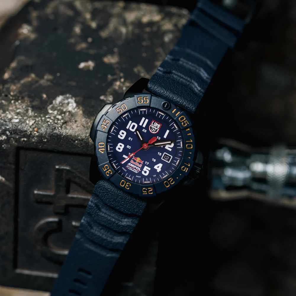 Luminox 2025 Red Bull Ampol Racing XS.3501.ARB.N Limited Edition - Image 6