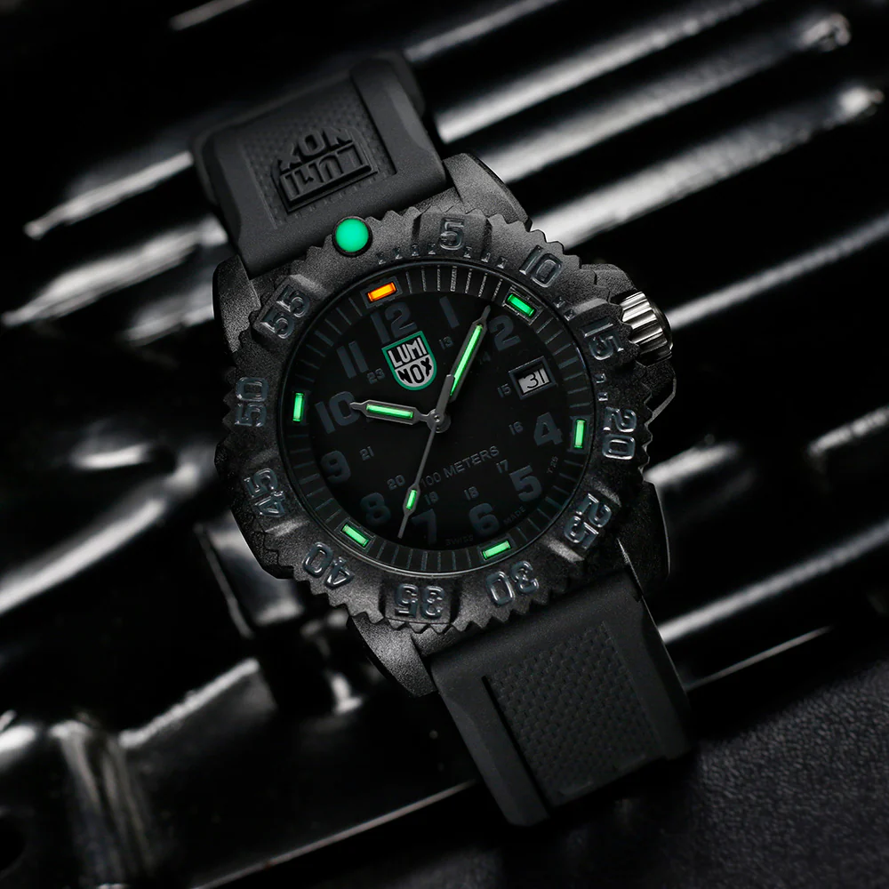 Luminox Sea Lion Carbonox  X2.2072 - Image 5