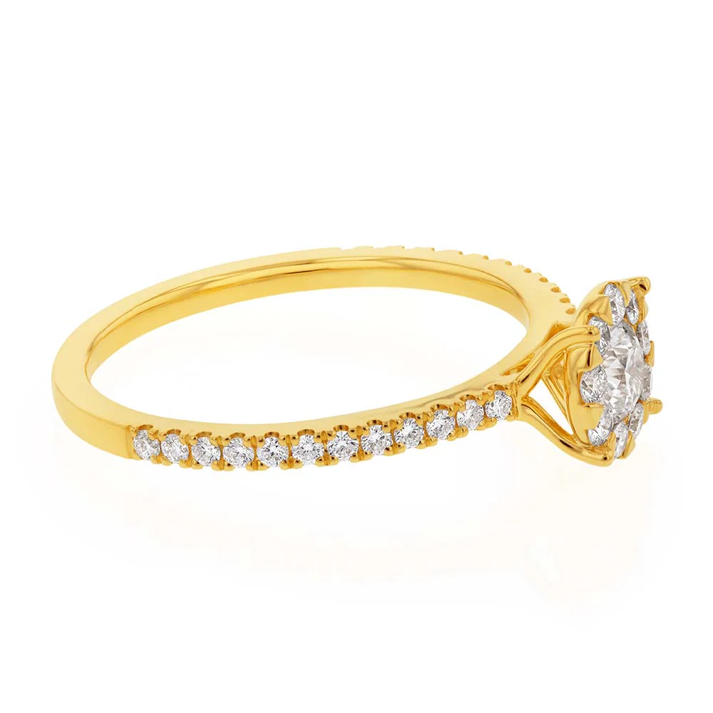 Memoire 18ct Yellow Gold 0.70 Carat Diamond Bouquet Halo Solitire Ring - Image 2