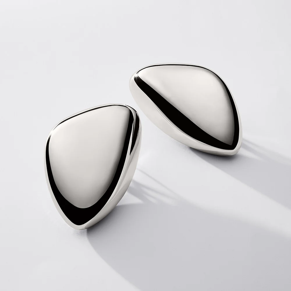 Michael Kors Silver Plated Brass Pebble Platinum Stud Earrings - Image 3