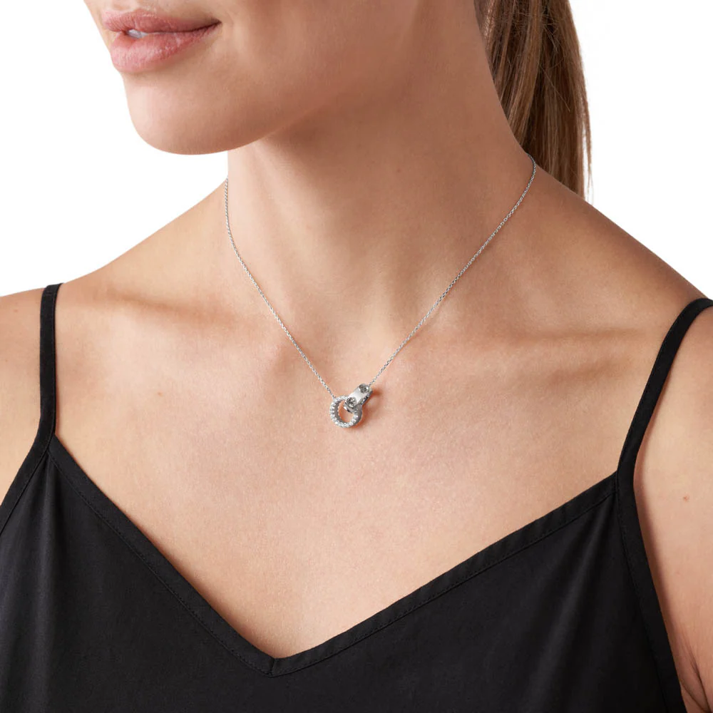 Michael Kors Sterling Silver Premium Interlocking Circle Pendant with Chain - Image 5