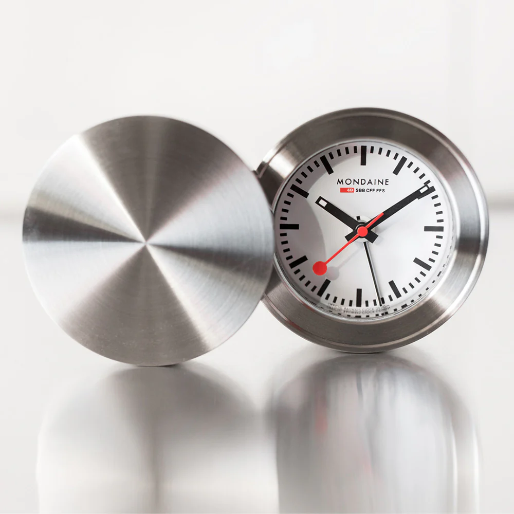 Mondaine MSM64410 Travel Alarm Clock - Image 2