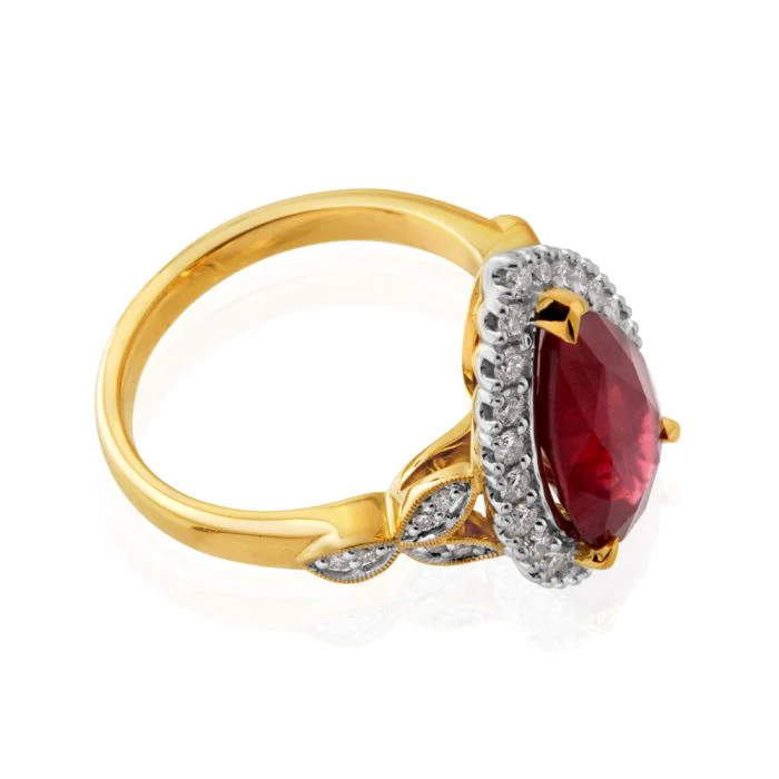Natural Enhanced 4.76ct Ruby & 0.54ct Diamond Ring in 18ct Yellow Gold - Image 2
