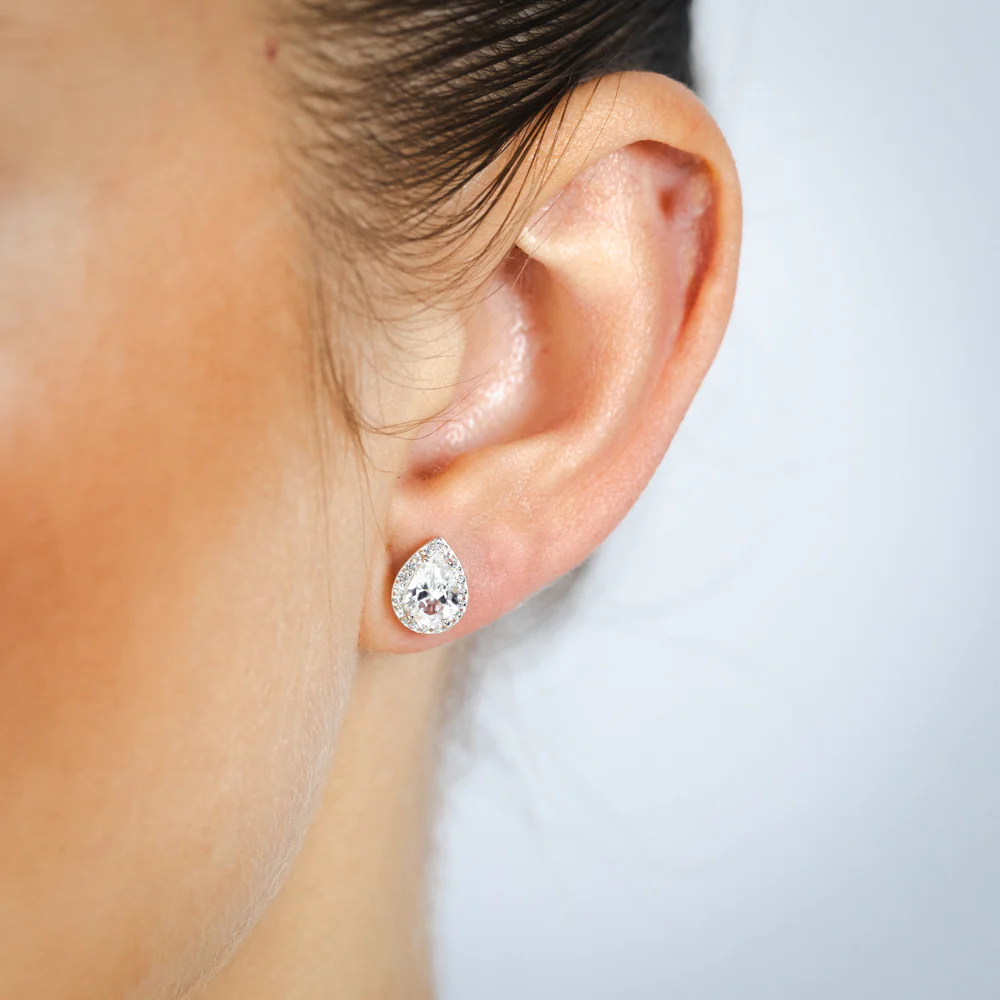 Natural White Sapphire Pear Shaped Pendant and Earring Set Sterling Silver - Image 3
